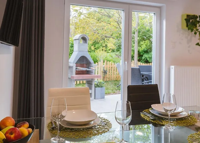 Blue Door Apartman Lesce